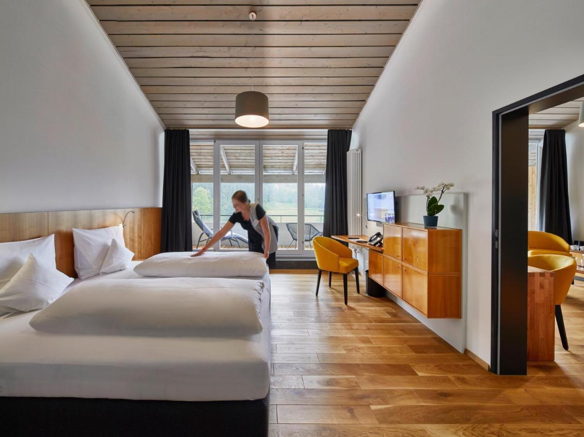 Elzland Hotel Pfauen Wellness & Spa Elzach Exteriör bild